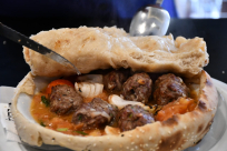  فيديو: مطعم حاج كحيل بدوار الساعة يستقبلكم غداً بأشهى الوجبات 